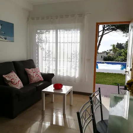 דירה Verdemar With Sea View And Garden נרחה