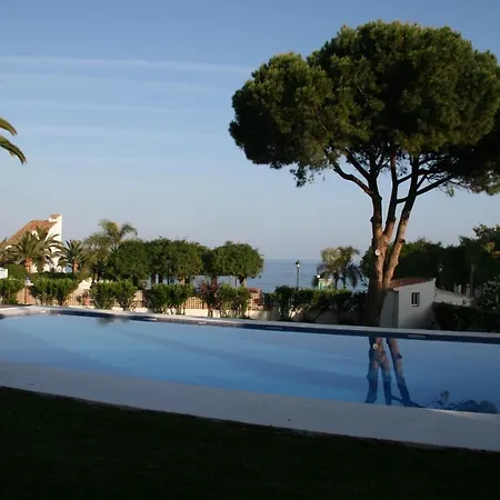 Verdemar With Sea View And Garden شقة *